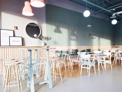 I Am Frozen Dessert Cafe, business photo 3
