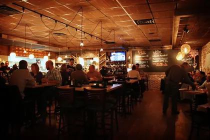 Louie's Wine Dive and Kitchen 119, business photo 3