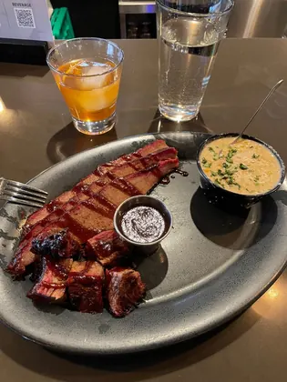 Q39 - South, business photo 4