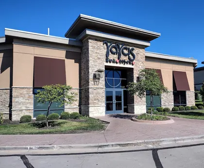 YaYas Euro Bistro in Overland Park, business photo 4